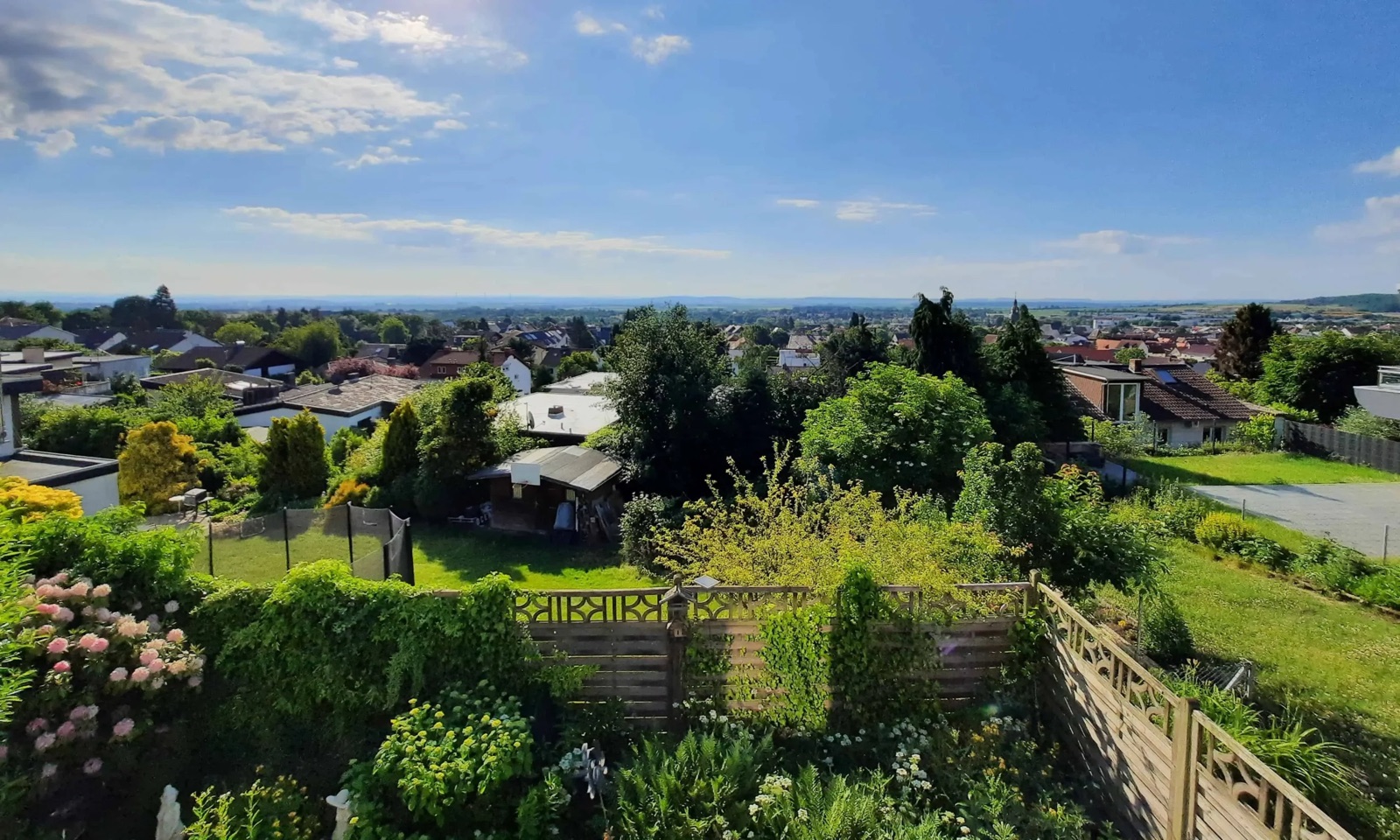 Rosbach – Helle 4-Zimmer-Wohnung mit zwei Loggien